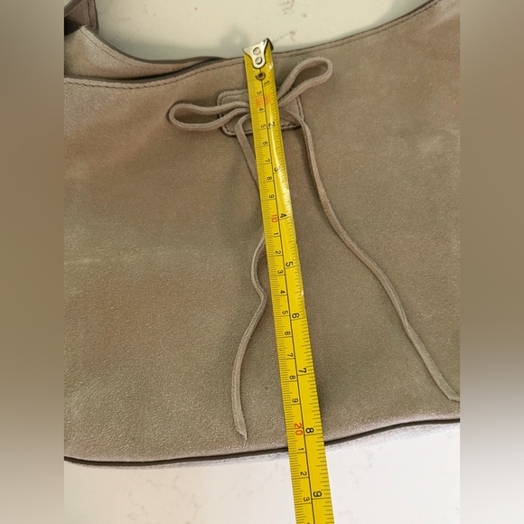 Lucky Brand Beige Shoulder Bag - Picture 10 of 15